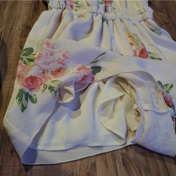 Wilfred Size Small Lined Romper - Picture 10 of 10